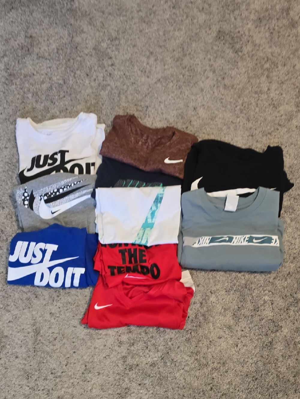 Nike Men/Youth Tee Bundle - Red, Blue, White, Gray, Black, Brown